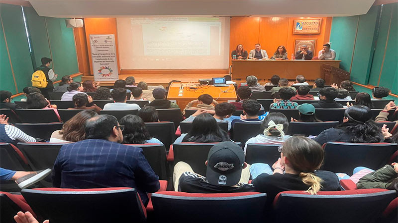 Con conversatorio conmemoran el Día Mundial de la Educación Ambiental