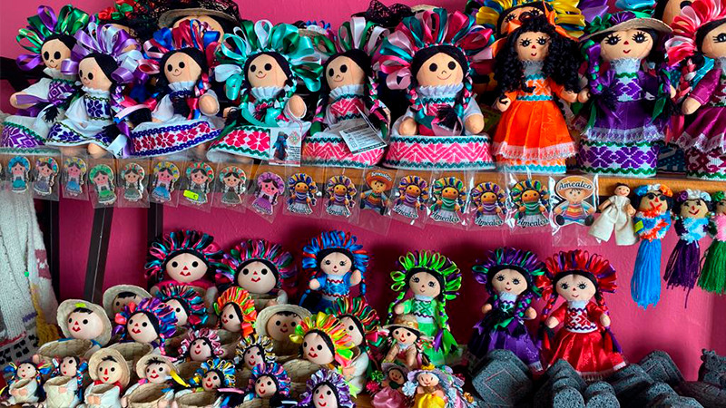 Gobierno de Querétaro explota imagen de muñeca lele: Diputada de Morena