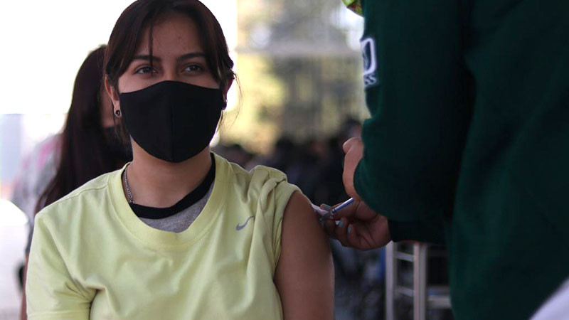 Hospitales de Morelia vacunarán contra Covid-19 a mayores de 18 años