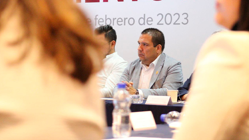 Participa Bladimir González en la Comisión de Ordenamiento Metropolitano