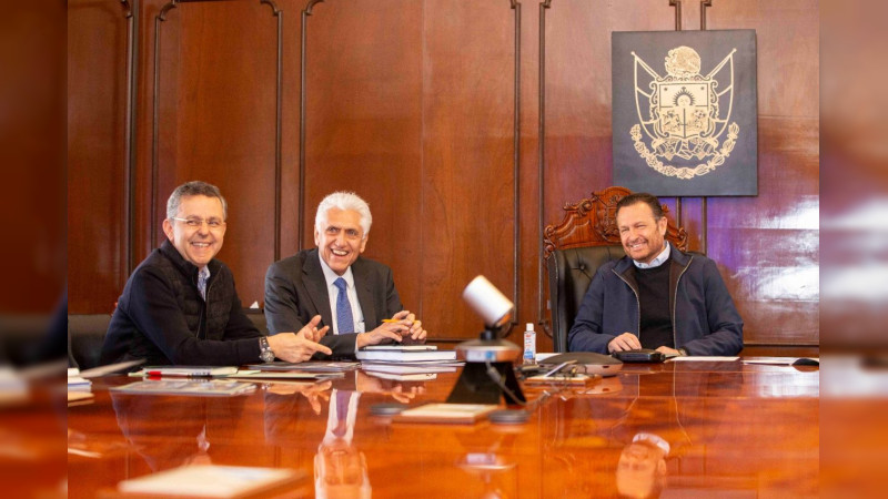 Gobernador de Querétaro se reúne con titular de Conagua 