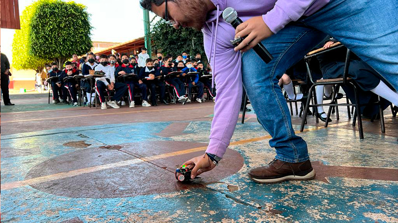 ICTI despierta interés por la ciencia en jóvenes michoacanos