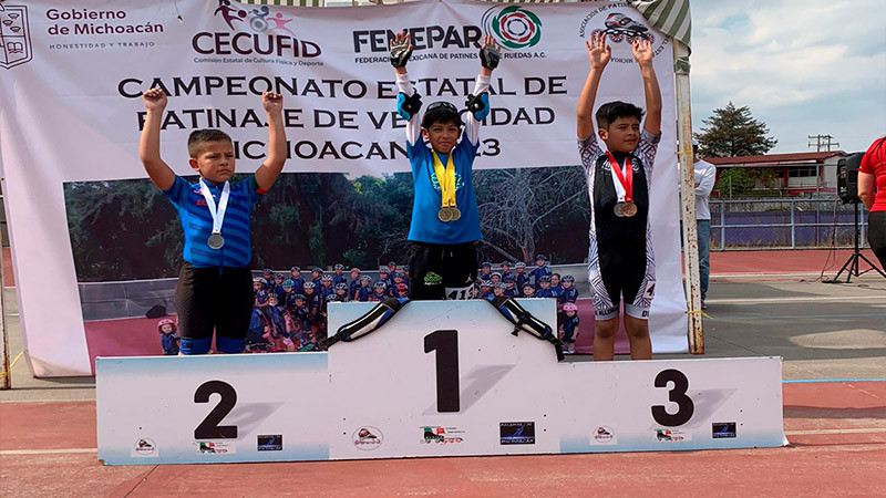 Equipo Relámpagos-IMCUFIDE gana tres medallas de oro y un bronce en Selectivo Estatal de Patines sobre Ruedas 