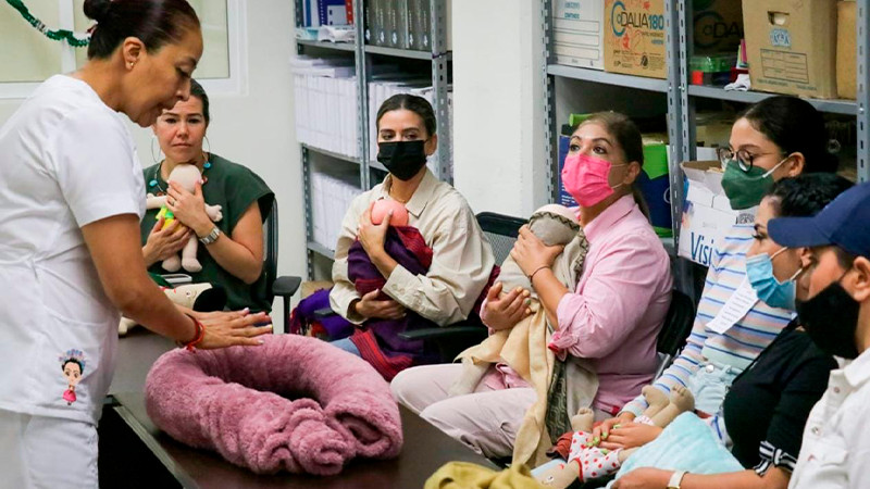 Ofrece Salud Michoacán acompañamiento a papás con menores con autismo 
