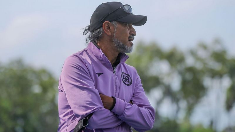 Raúl Gutiérrez es destituido de Cruz Azul tras pésimo arranque de temporada en la Liga MX 