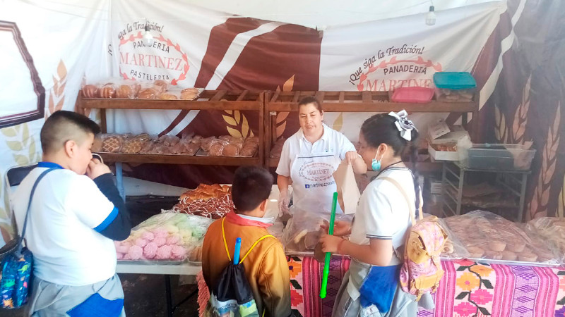Vendió Michoacán más de 150 mil pesos en pan en Feria de León 2023