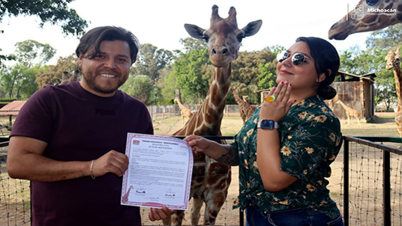 En Día del Amor, 45 parejas unen sus vidas en el Zoológico de Morelia