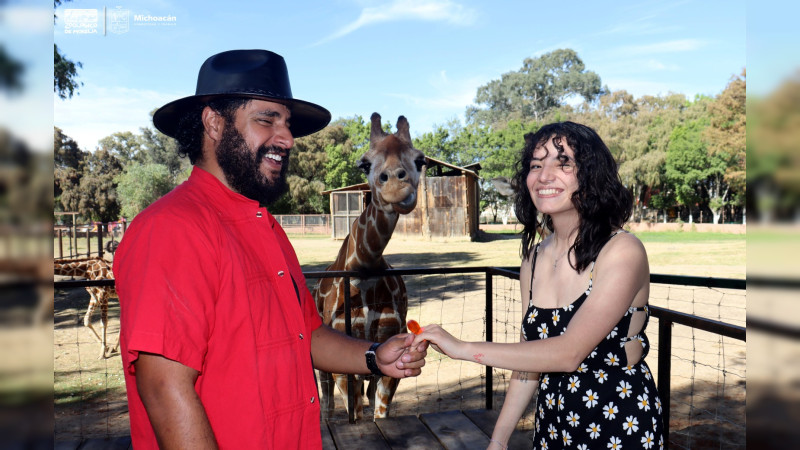 En Día del Amor, 45 parejas unen sus vidas en el Zoológico de Morelia