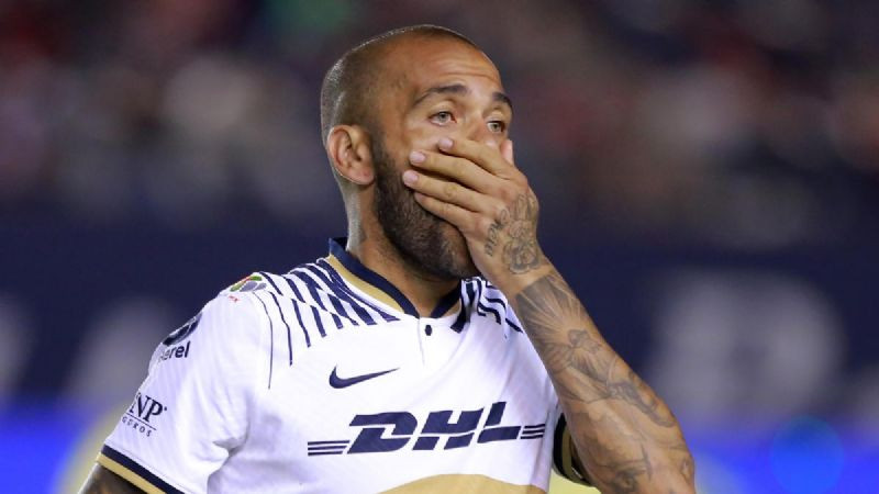  Caso Dani Alves: Defensa de la afectada exige que no se otorgue libertad condicional al futbolista 