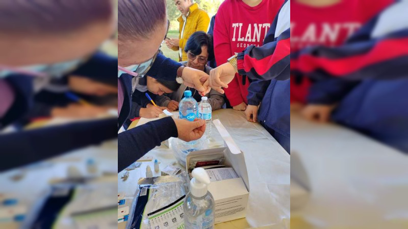Acerca Cecytem Tocumbo servicios de salud a comunidad escolar