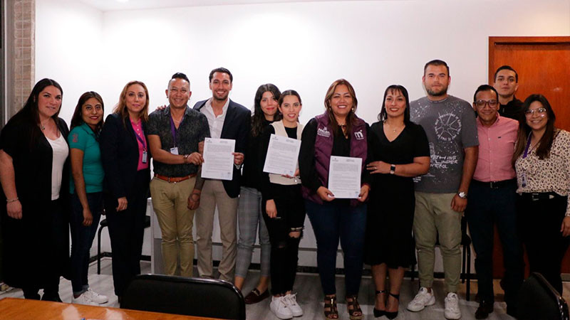 IMMUJERIS firma convenio de colaboración con la Asociación Vivil Juventud por la Paz 