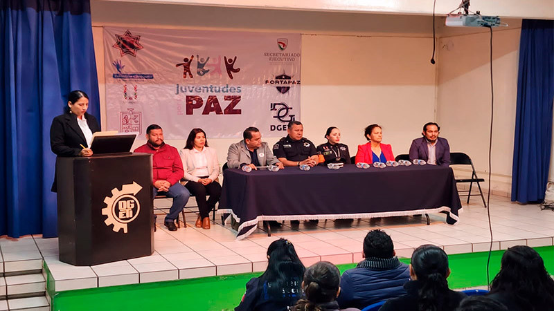 En el Cetis 27, autoridades municipales arrancan el programa “Juventudes” 