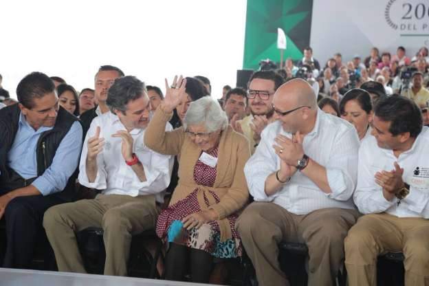 Educación, única vía para la transformación del país, asegura Nuño Mayer - Foto 0 