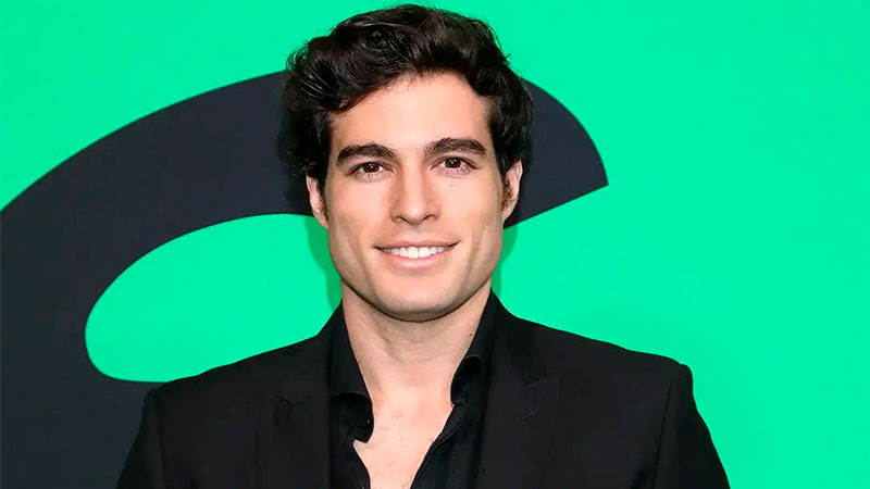 Danilo Carrera fue atropellado por un taxista, pero no le pasó nada 