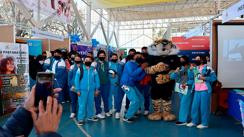 Orientó Expo Prepá-rate a 5 mil jóvenes de secundaria, en Morelia 