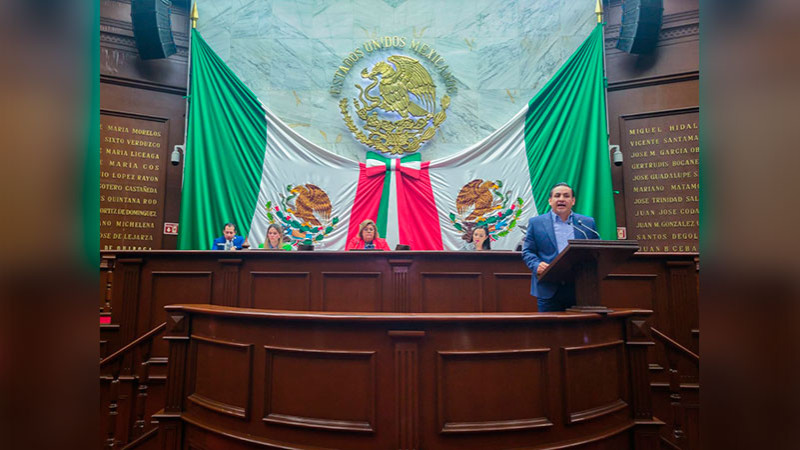 Urge claridad en la Ley sobre industria turística: Víctor Manríquez 