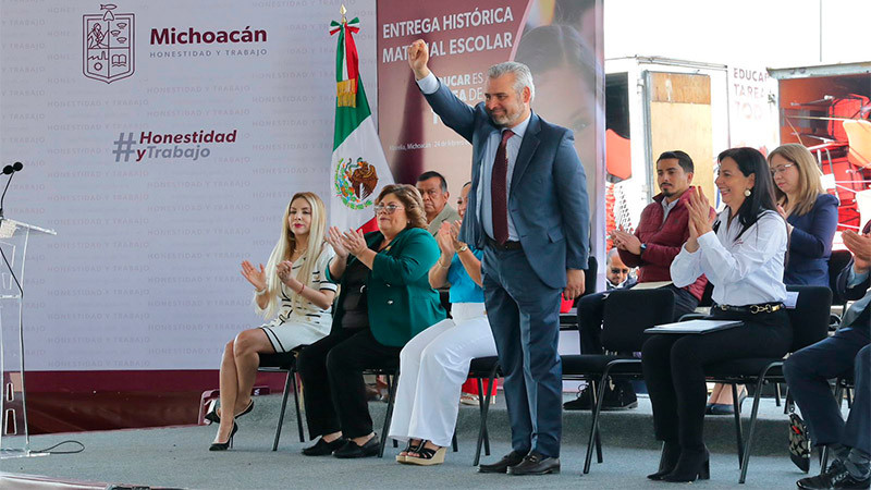 Anuncia Bedolla inversión histórica de 242 mdp para escuelas michoacanas 
