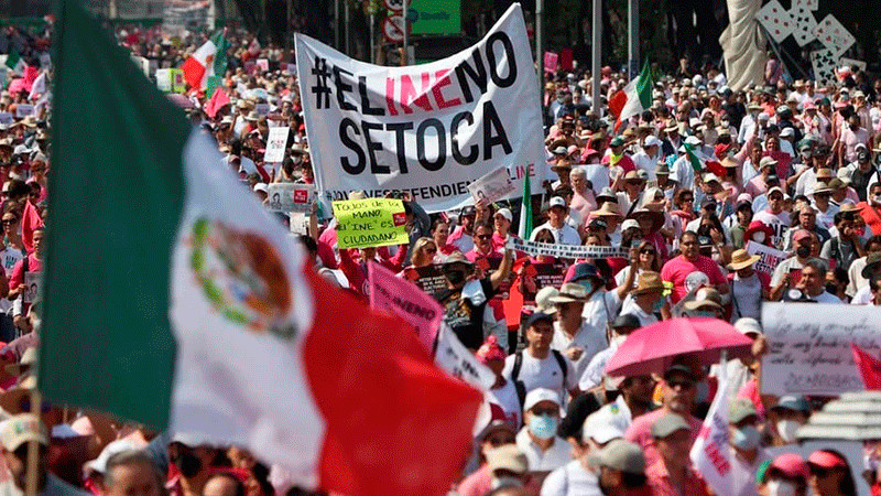 Campeche también se unió a la manifestación en pro del INE 