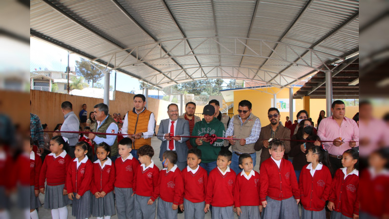 Inauguran techumbre de escuela Primaria Niños Héroes en la localidad de la Teja, Ciudad Hidalgo