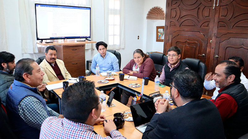 Crean por primera vez consejo de desarrollo en Universidad Intercultural Indígena de Michoacán  