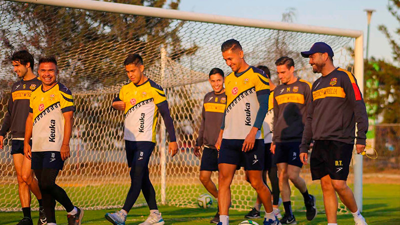 El entrenador Carlos Adrián Morales debuta con pronóstico a favor ante el Cancún FC