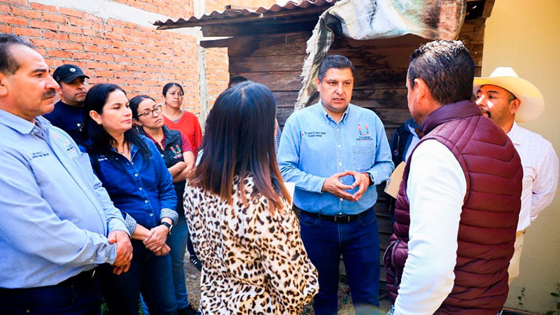 Nacho Campos sigue apoyando a las comunidades de Uruapan 