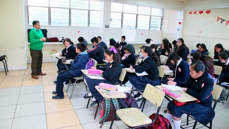 Amplía SEE Michoacán  plazo de convocatoria para cambios de centro de trabajo