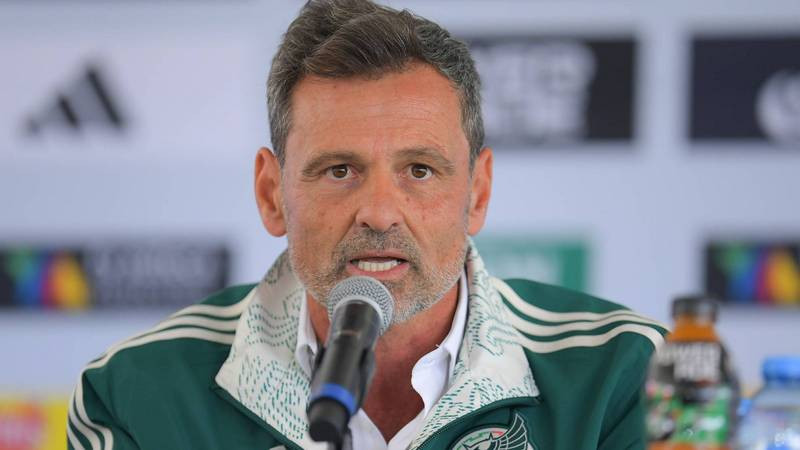 Diego Cocca presenta su primer lista de convocados al frente del TRI 