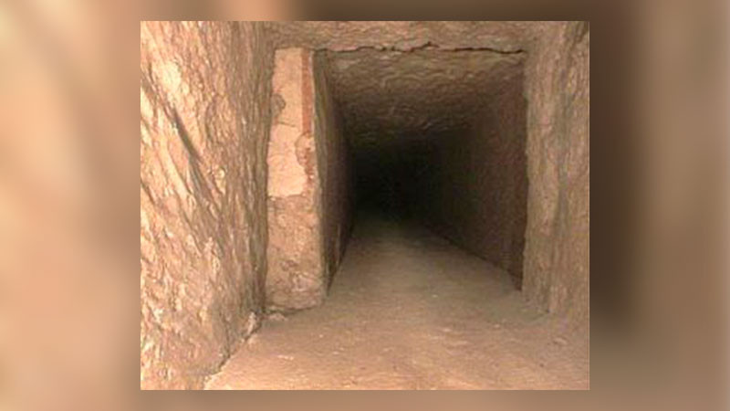 Egiptólogos descubren túnel en la gran pirámide de Giza 