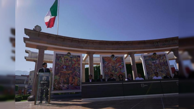 Encabezan Toño Ixtláhuac y secretario de Gobierno en Michoacán, ceremonia cívica del 5 de febrero 