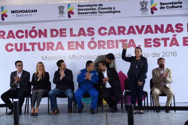 Programa “Ciencia y Cultura en Órbita Está en Ti” productivo para entidad: Andrea Villanueva  - Foto 1 