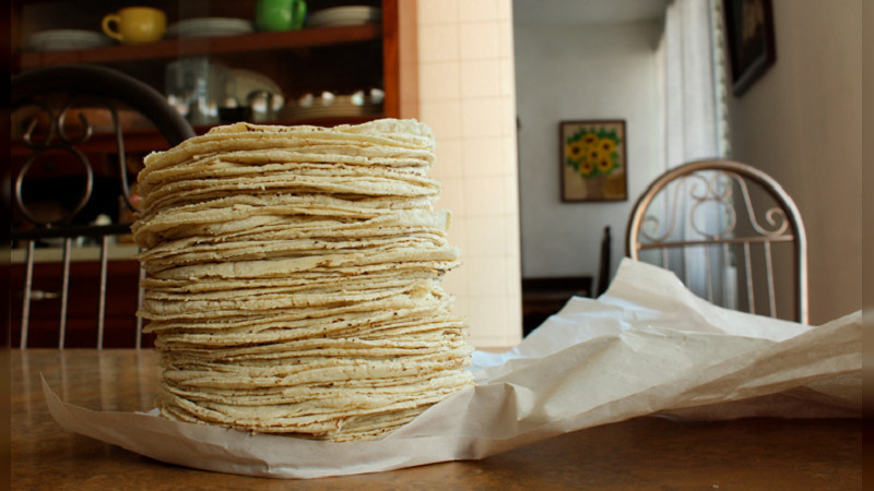 En Tierra Caliente a mediados de año podría aumentar el precio de la tortilla 