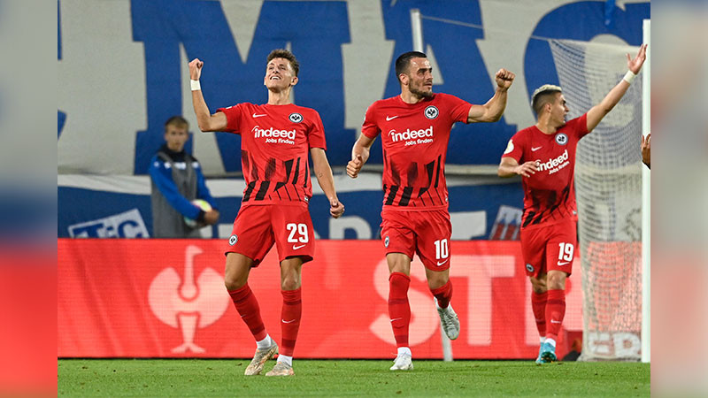 Se prohíbe el ingreso para aficionados del Frankfurt, de cara al duelo de Champions League 