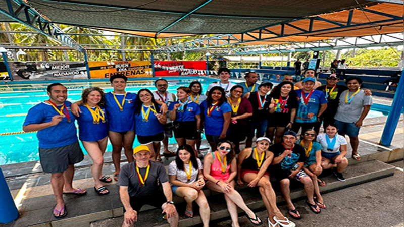Nadadores master morelianos consiguieron 65 medallas en certamen nacional 