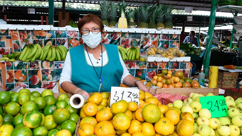 Mujeres generan hasta 3 puestos de trabajo en tianguis de Lucha contra la carestía 