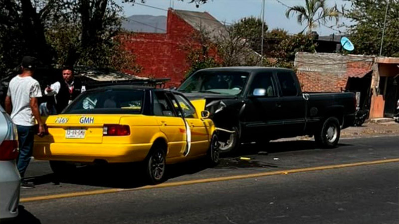 Muere taxista en accidente en Zamora, Michoacán 