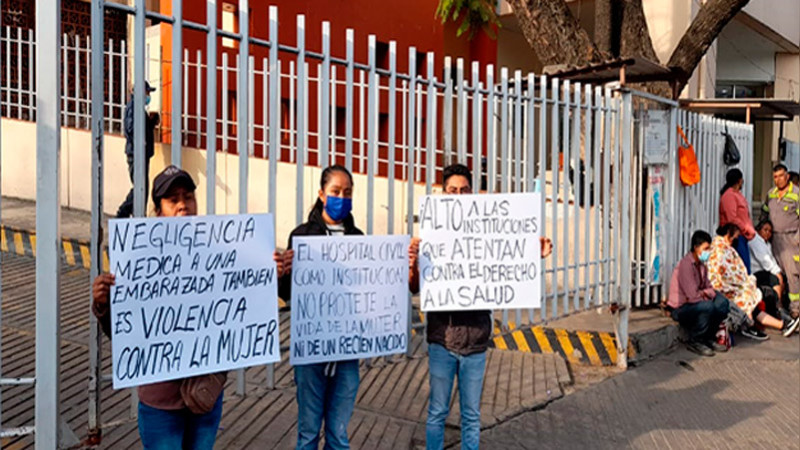 En Oaxaca, familiares de una mujer acusan negligencia médica y violencia de género; le retiran matriz a mujer sin consentimiento 