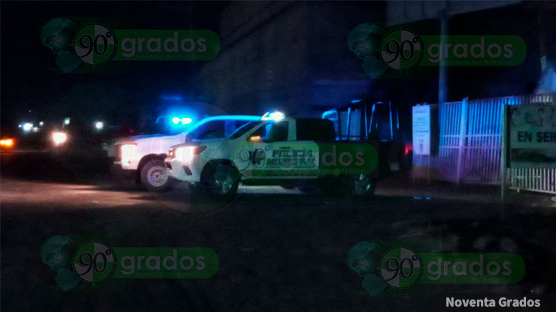 Asesinan a 2 personas de seguridad en Mercado de Abastos de Apaseo el Grande, Guanajuato 