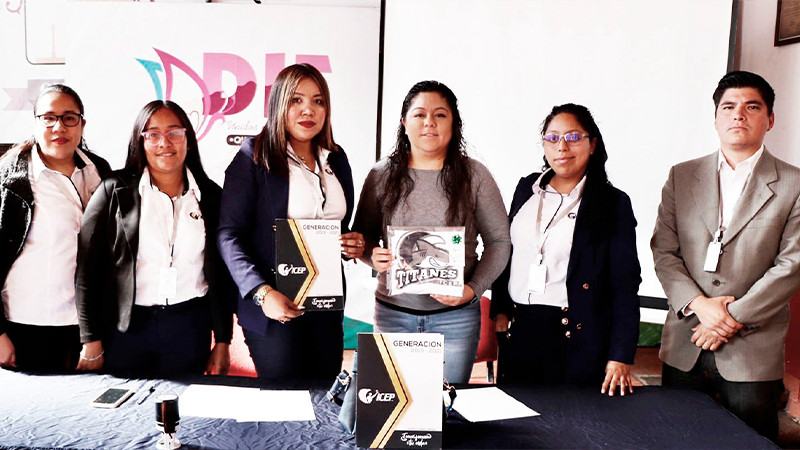 Gobierno Municipal de Quiroga Firma convenio de colaboración con preparatoria y universidad ICEP Pátzcuaro 