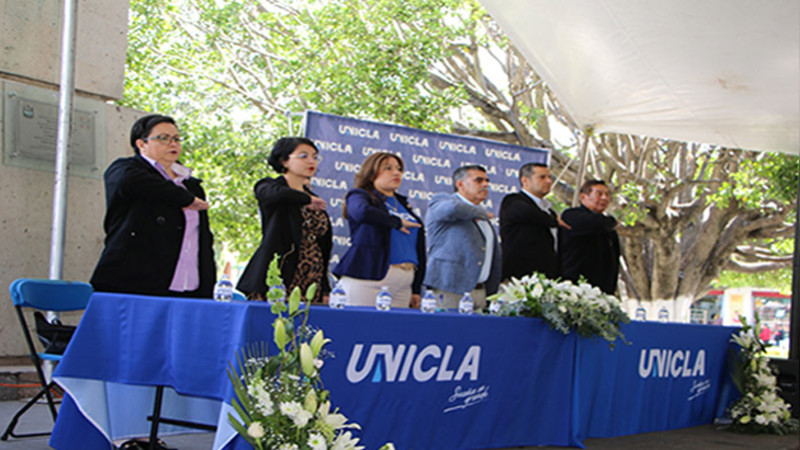 Celebran tercer aniversario de la UNICLA, plantel Hidalgo 