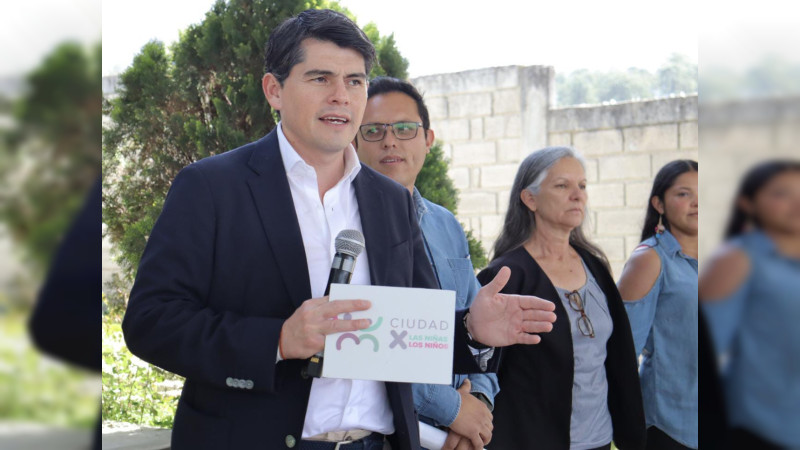 Inicia Toño Ixtláhuac infraestructura educativa en planteles de Manzanillos