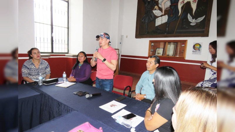 Arturo Estrada Barriga se pronuncia en contra de la violencia hacia la mujer 
