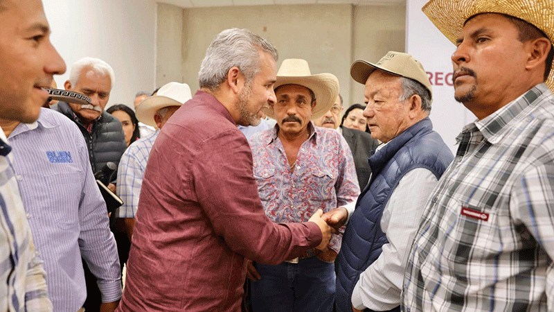 Aumenta captación y producción de leche de ganaderos michoacanos en Liconsa  