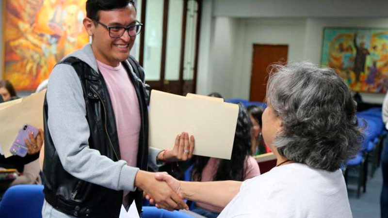 Secretaría de Educación Michoacán mantiene acciones para llevar docentes a las escuelas 