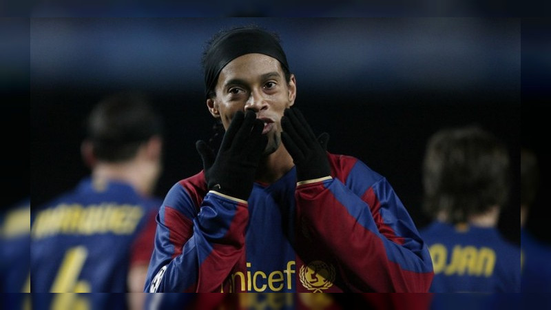 Ronaldinho asistirá a la ‘reapertura’ de La Corregidora 