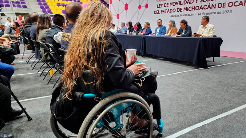 Recoge Parlamento Abierto en Uruapan propuestas para Ley de Movilidad