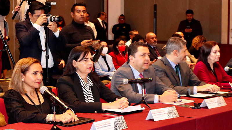 Necesario, impulsar mejora continua de la educación en Michoacán: IEMSySEM 