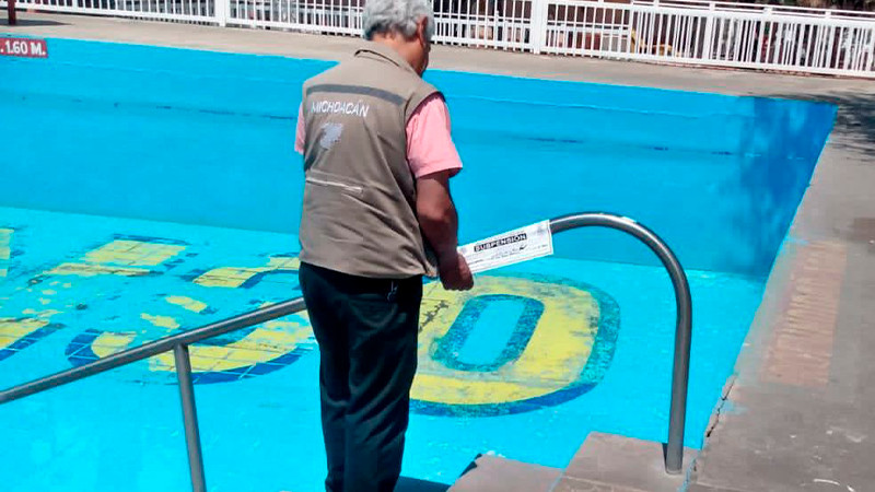 Suspende Salud Michoacán 9 albercas por incumplir protocolos sanitarios