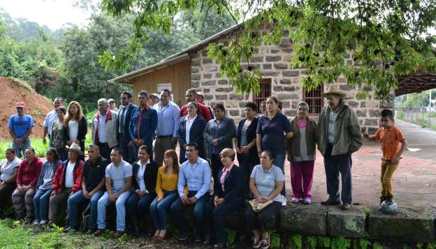 Inauguran y supervisan obras en Tingambato‏ - Foto 0 
