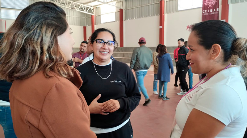 Capacita Bienestar a talleristas en inclusión y equidad de género en Sahuayo, Michoacán 